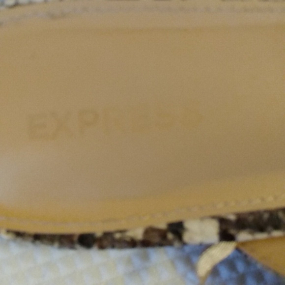 Express Mule 9 - Picture 6 of 6